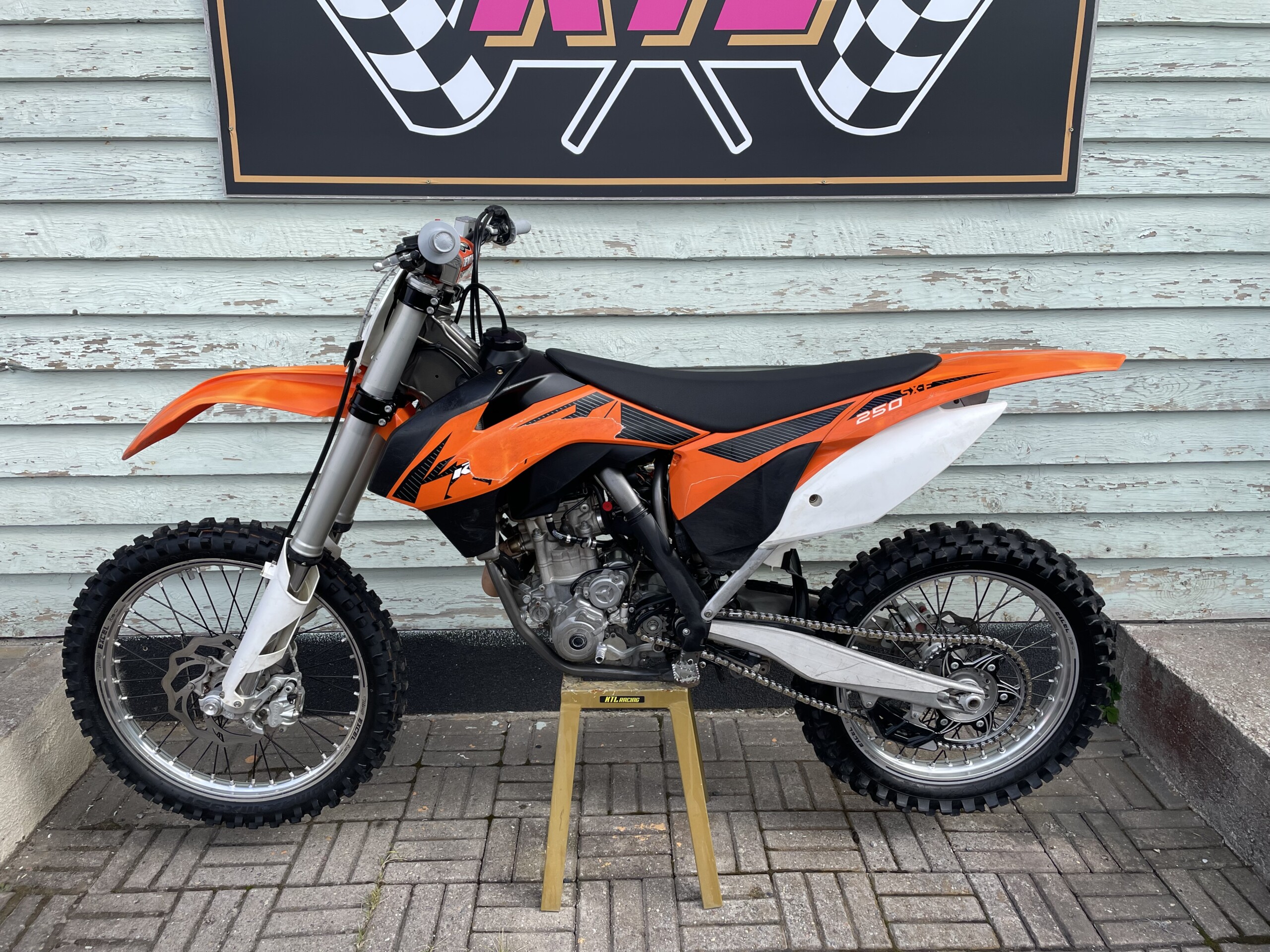 KTM SXF250 2013 - Image 2