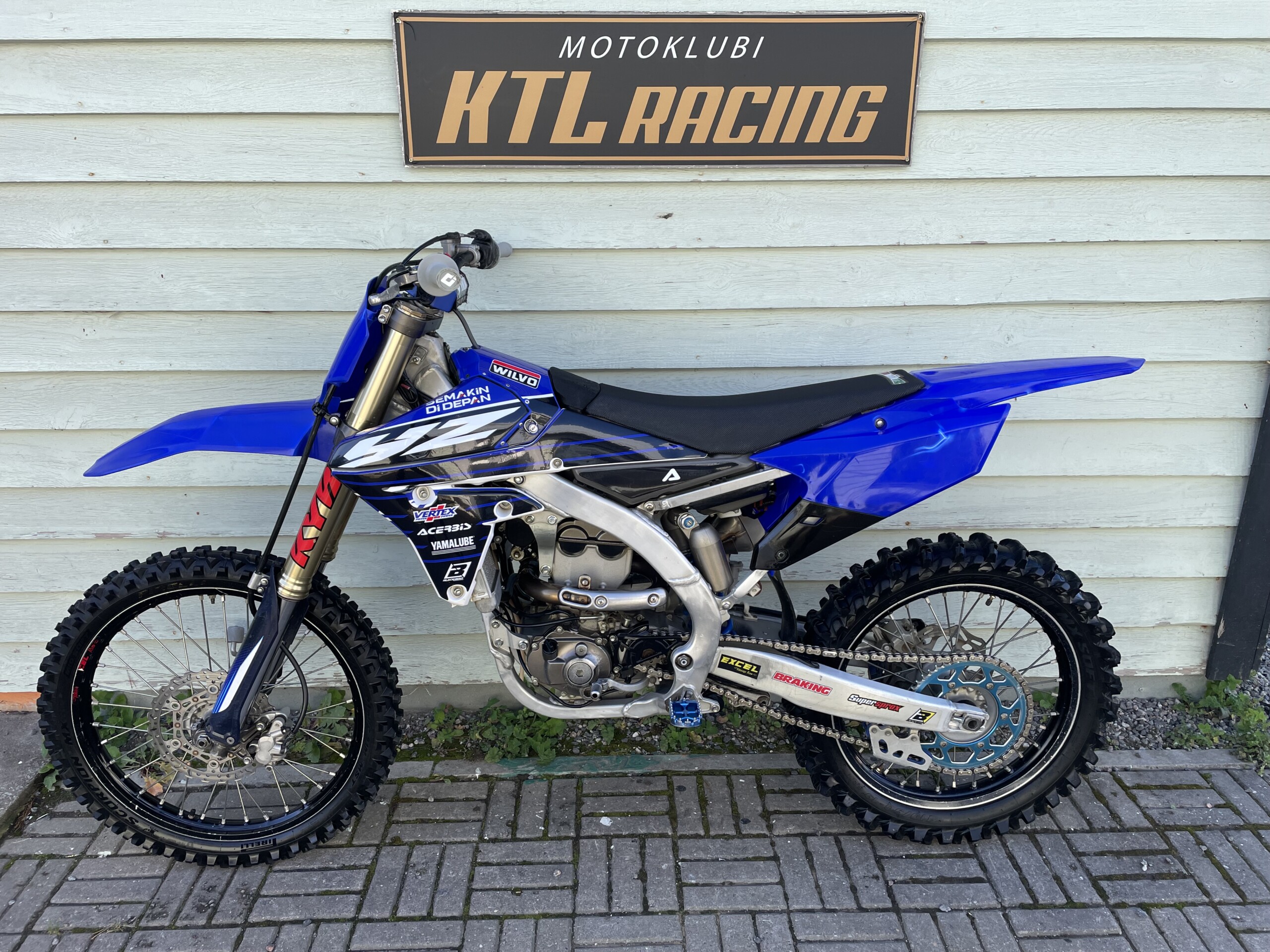 YAMAHA YZ250F 2015 - Image 2