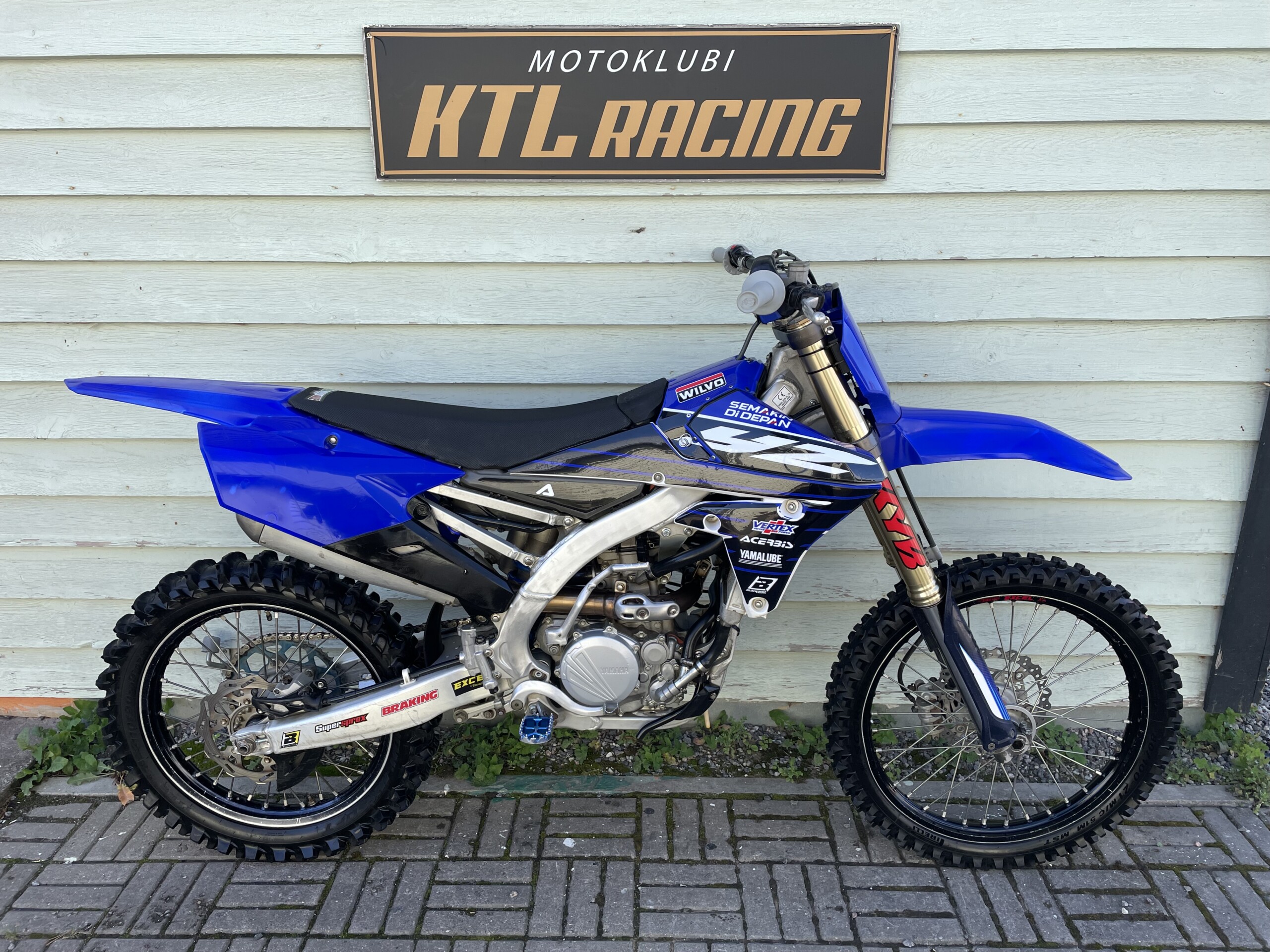 YAMAHA YZ250F 2015