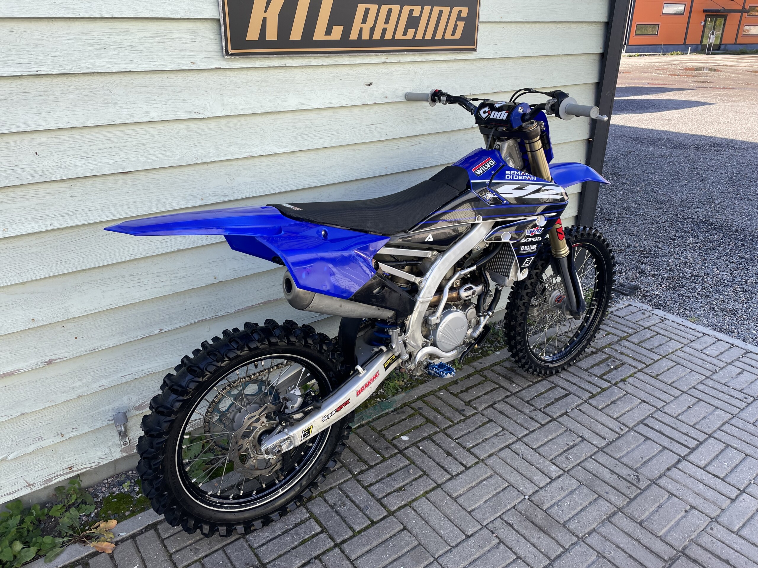 YAMAHA YZ250F 2015 - Image 4
